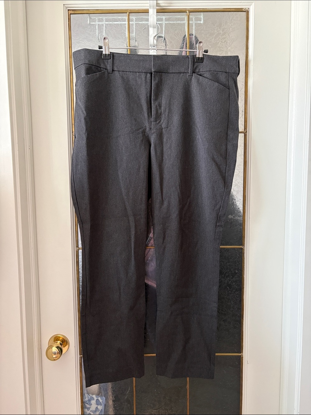 Old Navy Women's Pixie Pants in Charcoal Gray